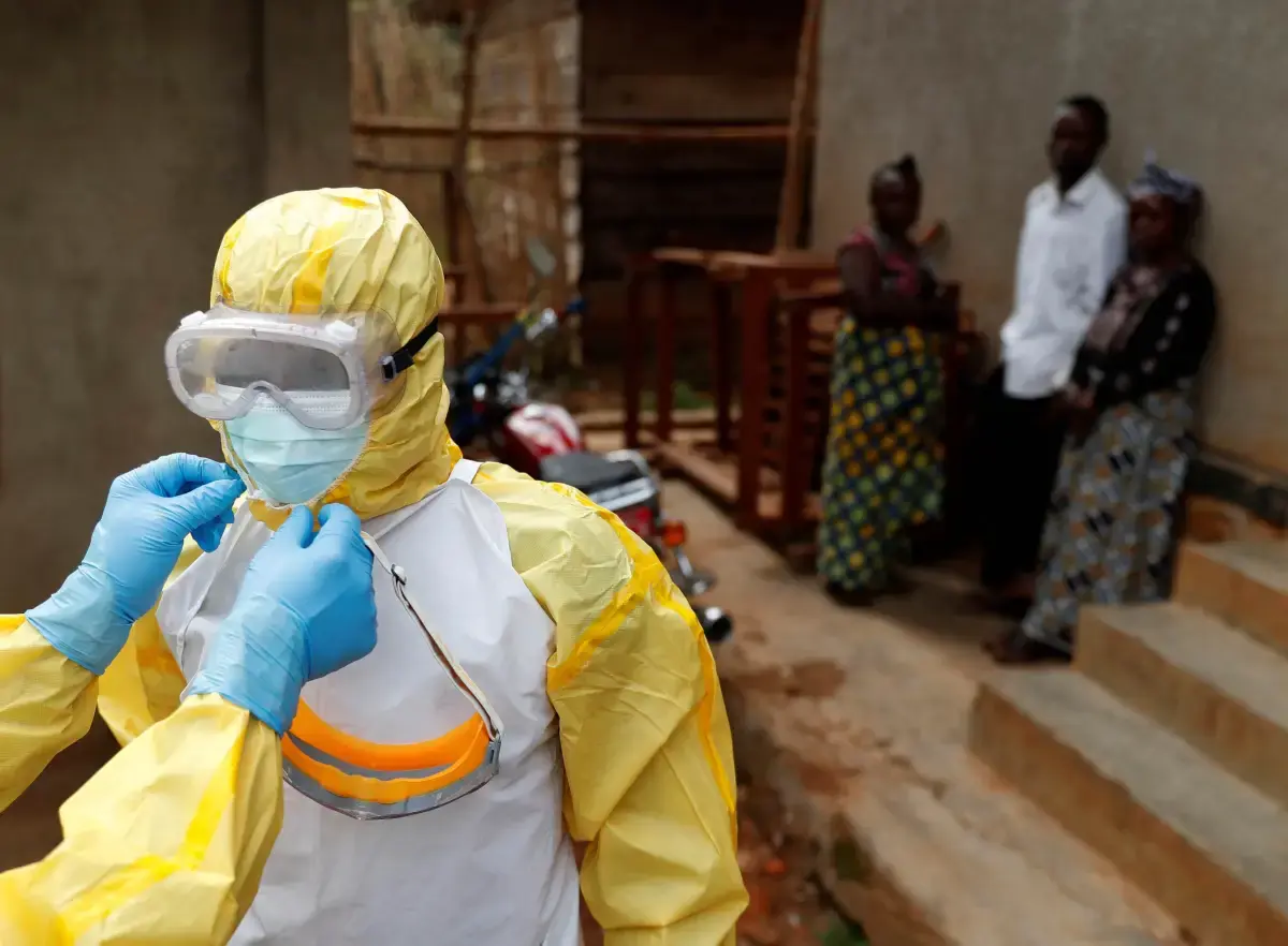 OMS declara surto de ebola na África como emergência de saúde pública internacional