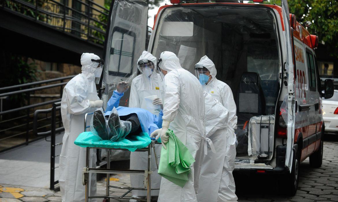 Teste descarta ebola em paciente internado em São Paulo