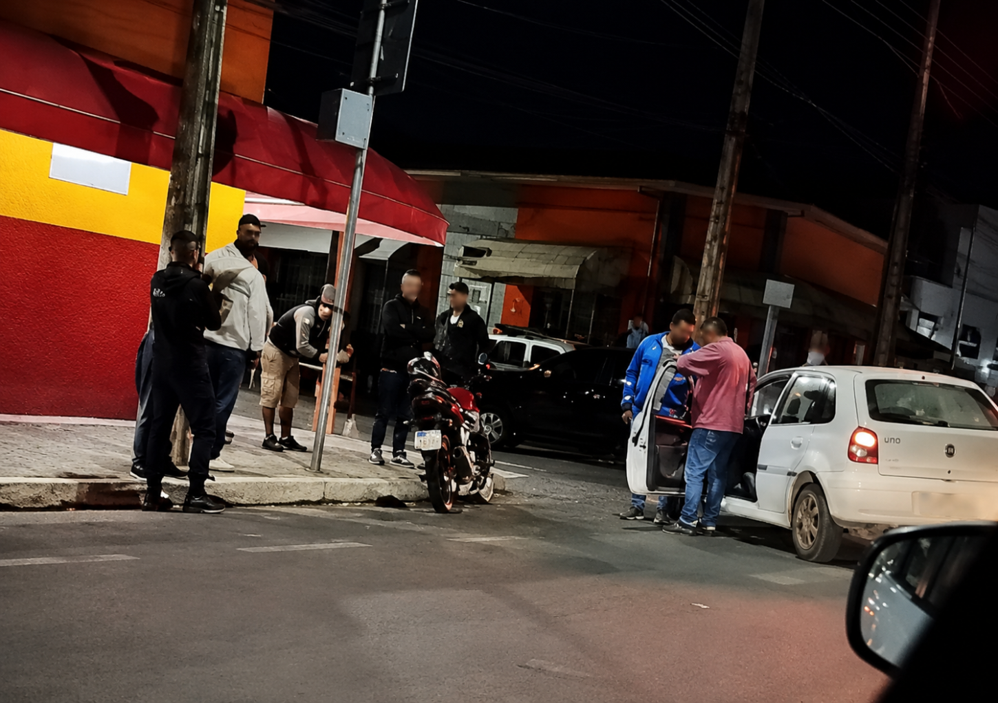 Acidente em Jacutinga deixa motociclista ferido após colisão com veículo