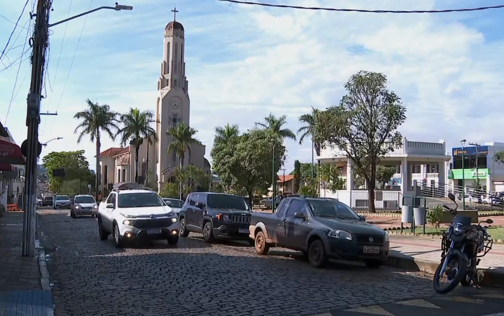 Prefeitura de Cássia decreta emergência financeira após queda na arrecadação