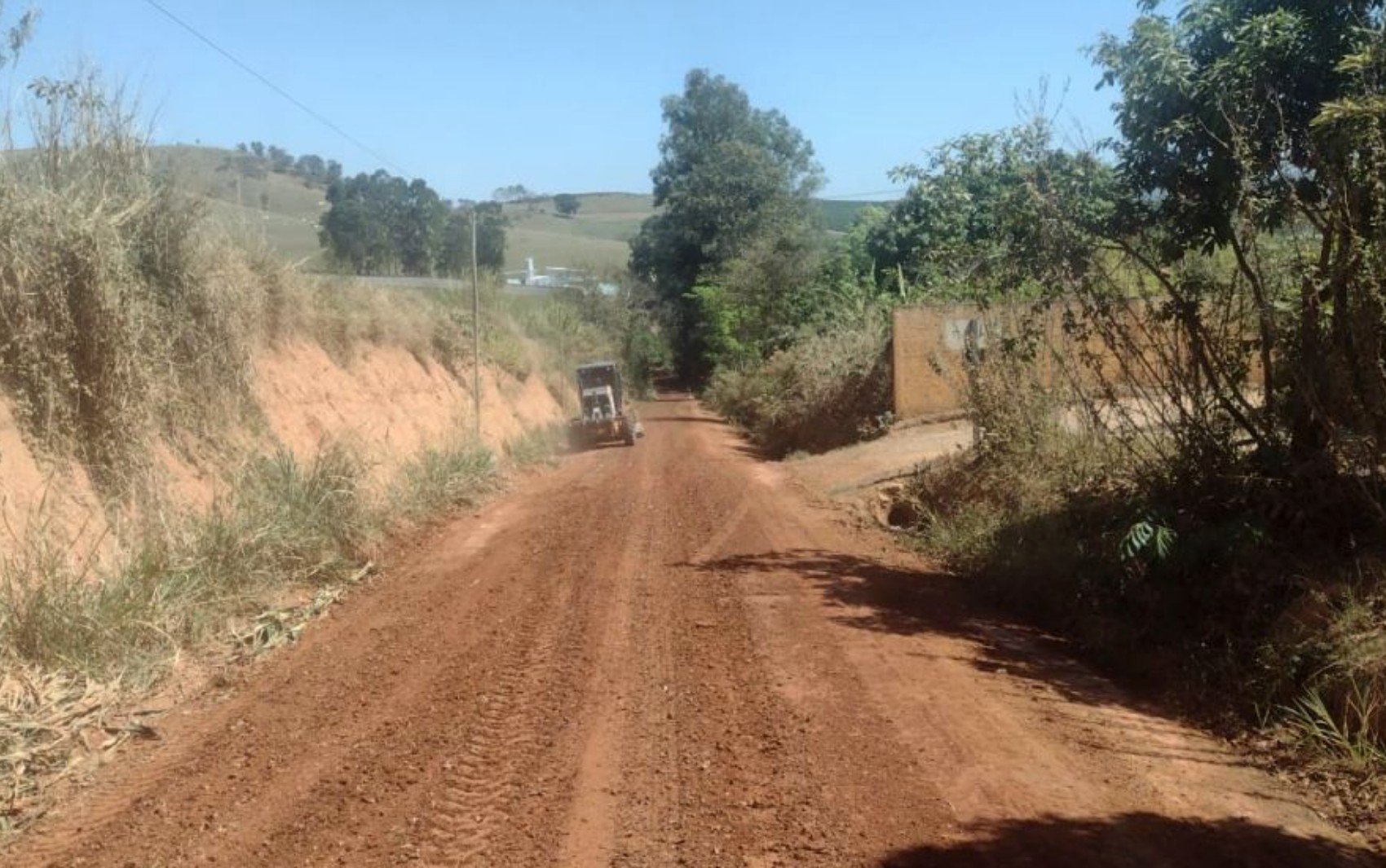 Andradas restringe estradas municipais para mineradoras de terras raras