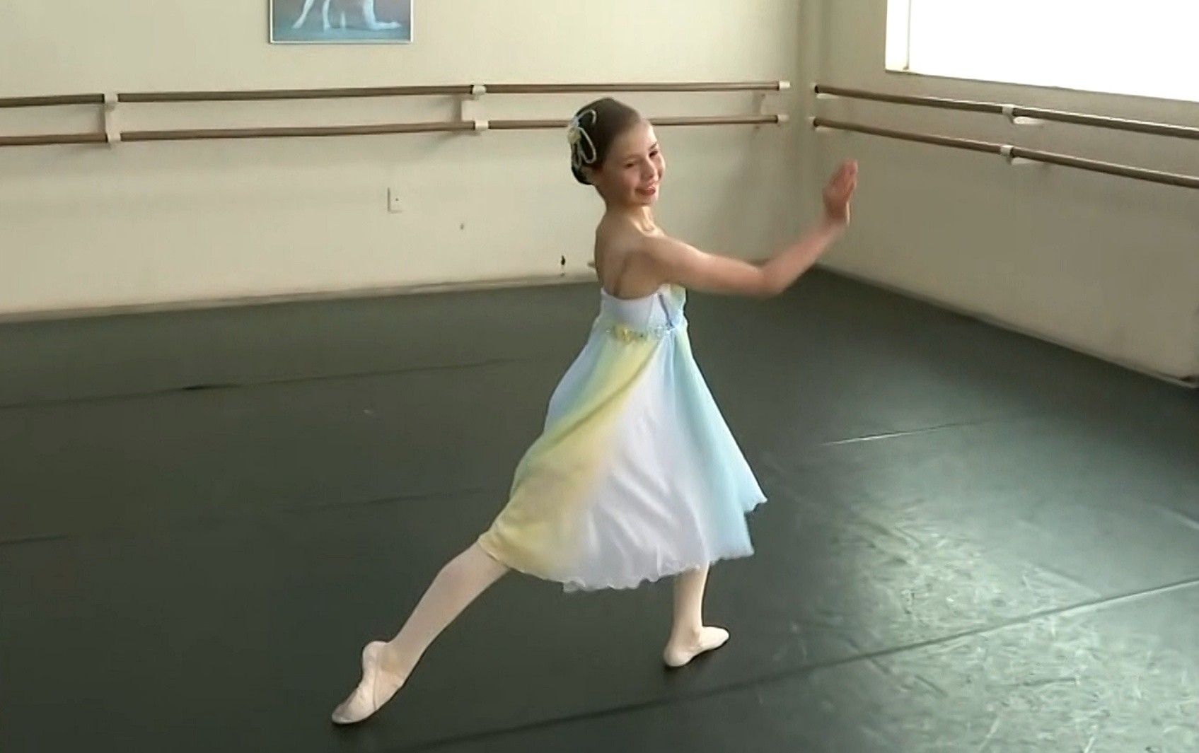 Bailarina de 9 anos de MG é aprovada na Escola do Teatro Bolshoi