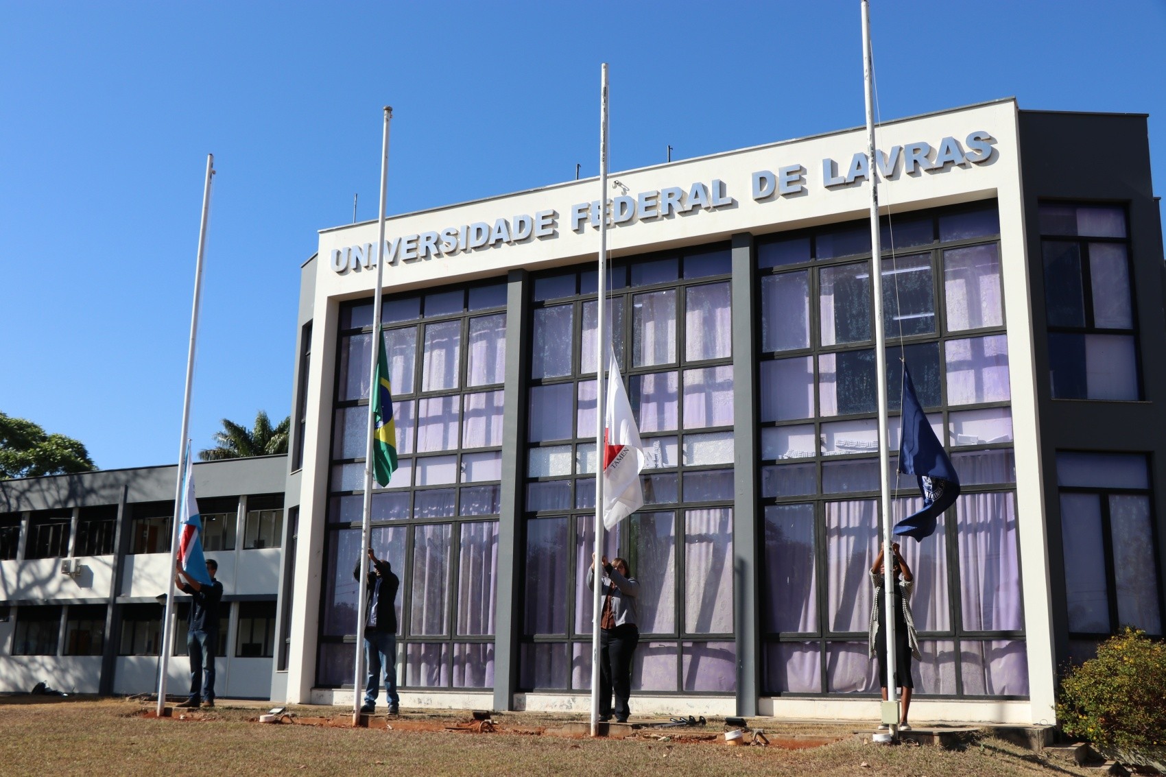 Estudante sofre amputação em triturador na universidade federal de lavras em MG