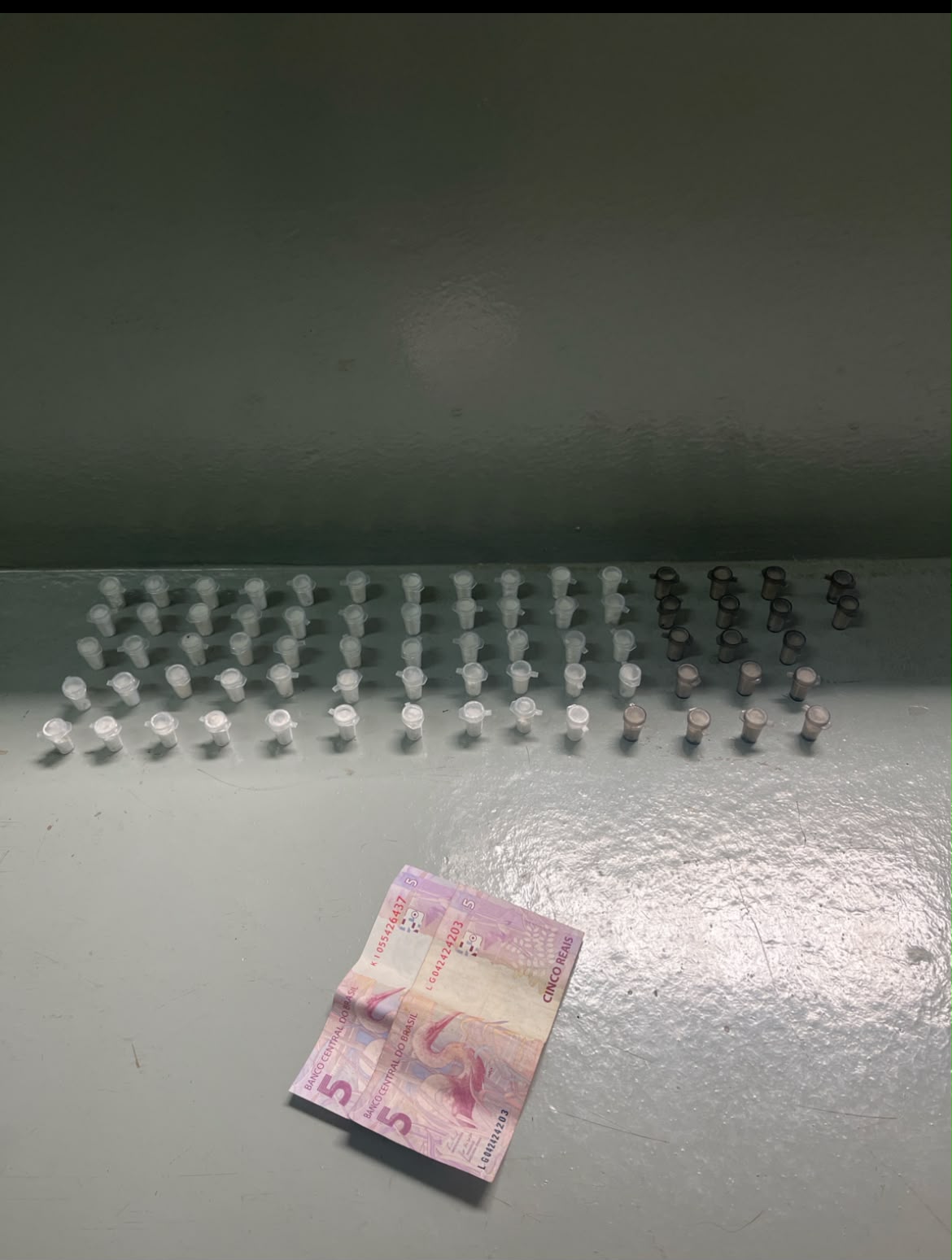 Homem é detido por tráfico de drogas no Jardim Camanducaia em Amparo