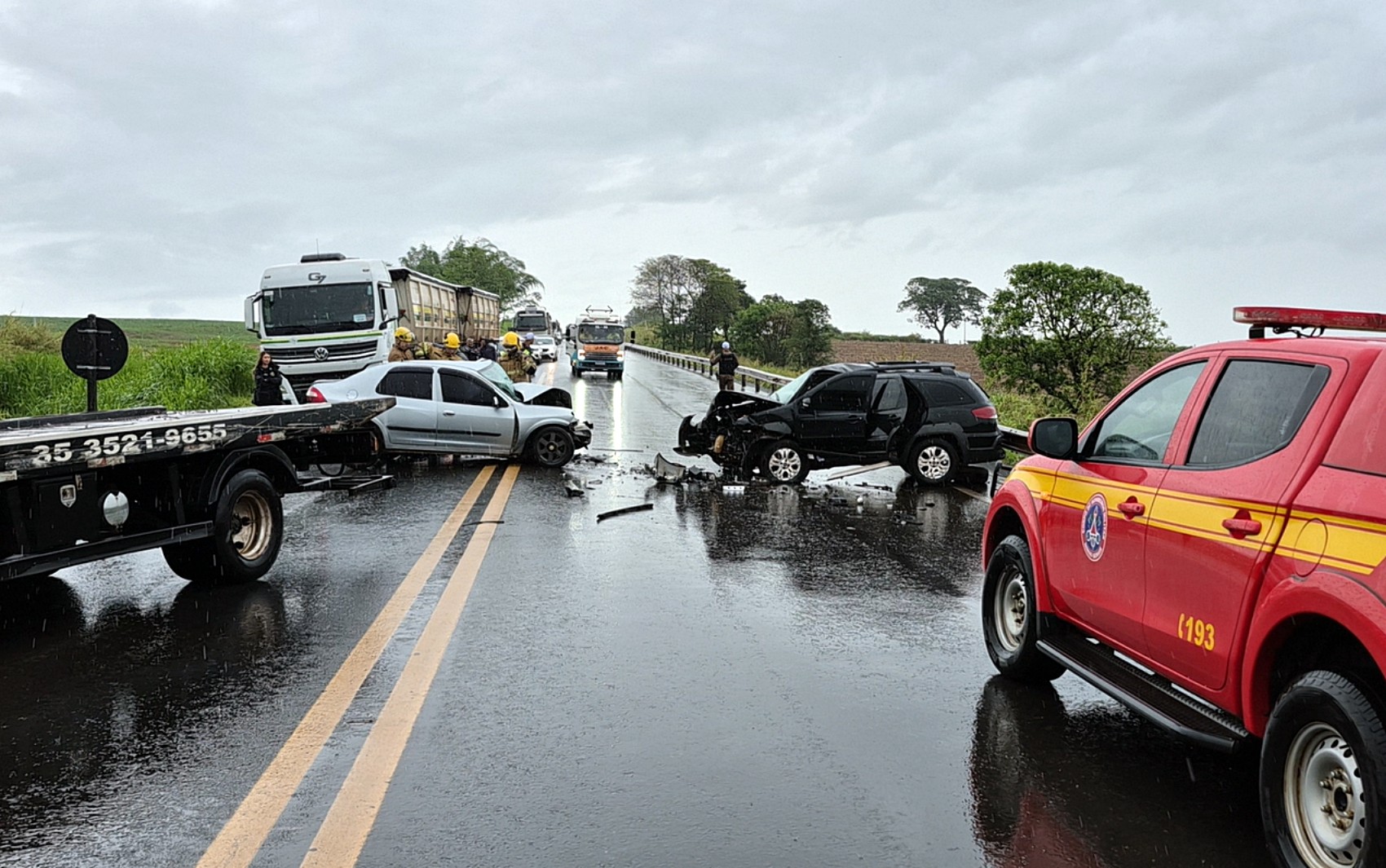 Acidente grave na MG-050 deixa um morto e feridos entre Passos e Itaú de Minas