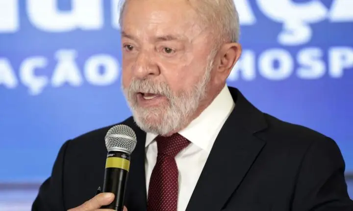A pedido de Lula, ministro da Defesa irá à Venezuela na próxima semana