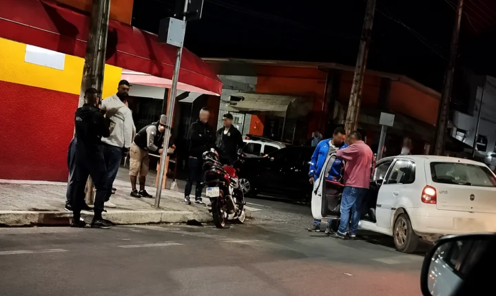 Acidente em Jacutinga deixa motociclista ferido após colisão com veículo