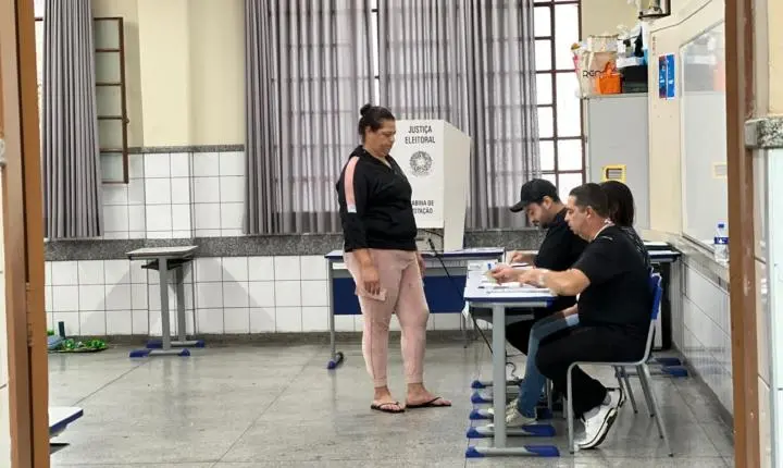 Eleições 2026: seis cidades do Sul de Minas trocam urnas eletrônicas