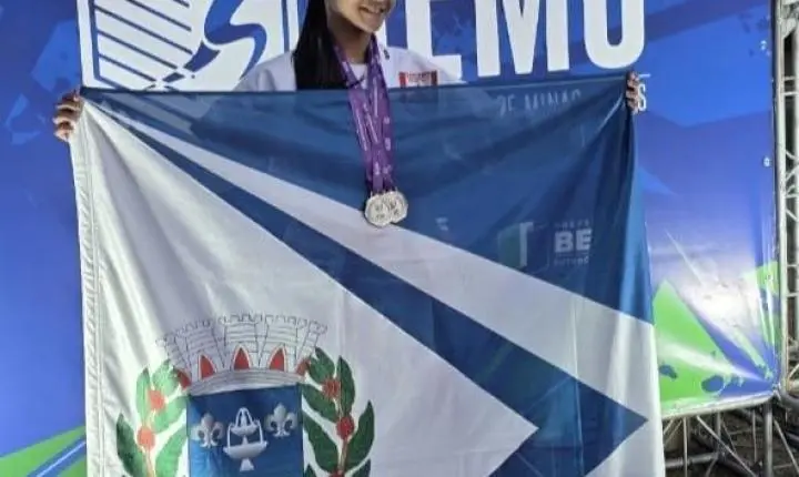 Monte-sionense Tainá V. Costa conquista duas medalhas de prata nos Jogos Escolares de Minas Gerais
