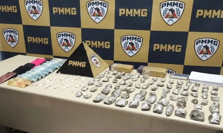 Mulher é presa e menor apreendida por tráfico de drogas em Ouro Fino
