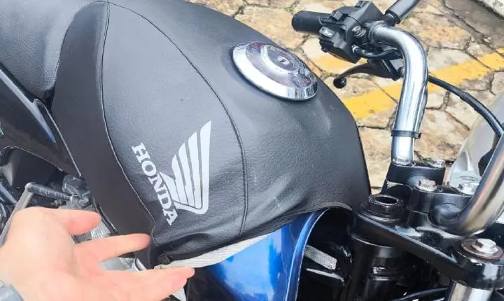 Polícia Militar apreende motocicleta clonada e prende suspeito em operação no centro de Monte Sião