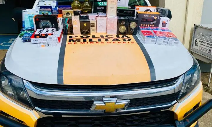 Polícia Rodoviária apreende carga de contrabando em Ouro Fino