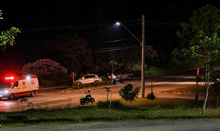 Trevo de acesso ao bairro Colinas registra novo acidente em Monte Sião